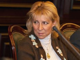 Адвокат Елена Лукьянова. Фото: с сайта old.glazev.ru