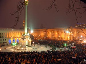 Майдан, Киев. Фото с сайта klymenko.data-tec.net